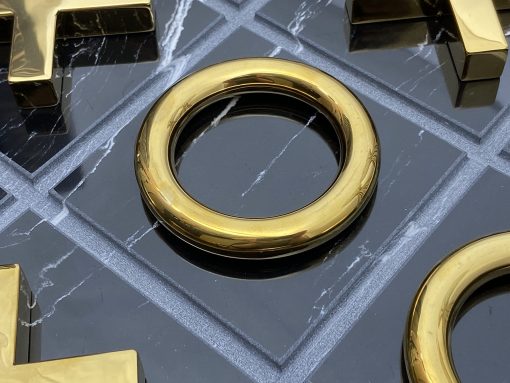 Juego de Tres en Raya de Marmol para Decoracion de Sala de Estar en Negro y Oro XO con Marmol Negro y Acero Inoxidable Dorado Tablero Decorativo de Mesa de Cafe - Imagen 4