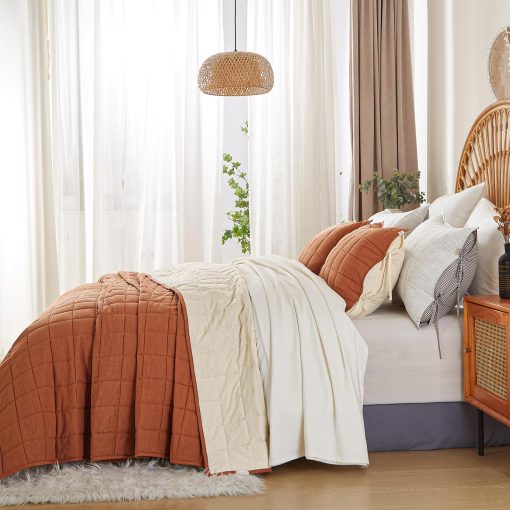 Edredones Queen Size Quemados Naranja de softpage - Juego de Edredon Queen Size de 3 Piezas con Cubrecamas a Rayas en Crema y 2 Fundas para Almohadas - Ropa de Cama - Imagen 3