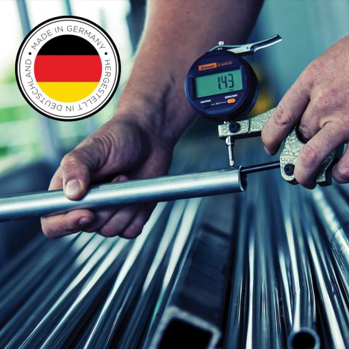 Soporte de microfono compacto de baja altura K&M - Konig & Meyer 25950.500.55 - Brazo telescopico de 2 piezas - Base de zinc fundido - Grado profesional para todos los musicos - Fabricado en Alemania - Negro - Imagen 4