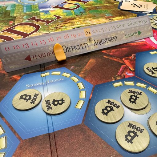 Hold Up: Un Divertido Juego de Estrategia con Tematica de Bitcoin | Facil de Aprender - 15 Minutos | Rapido de Jugar - 45 Minutos | Edades 14+ - Imagen 5