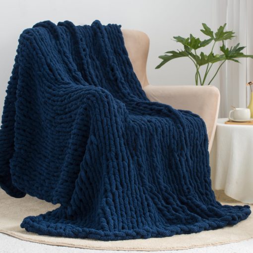 Manta de Punto Grueso Carriediosa 60" X 80" para Cama Individual, 100% Hecha a Mano con Hilado de Chenilla Grueso y Suave para Sofa Cama, Manta Grande de Ganchillo Acogedora y Calida, Azul Marino - Imagen 4