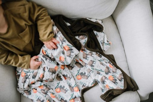 Manta de Tres Capas Estirable para Bebe Bison de Copper Pearl - Imagen 8