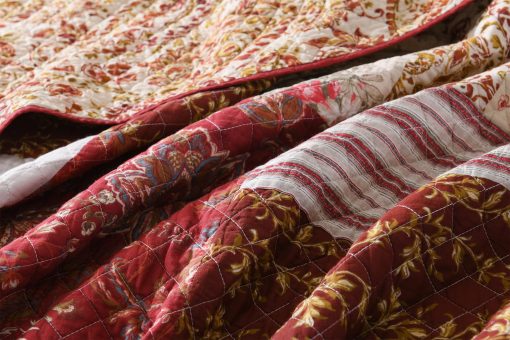 Juego de Edredon Navideno Travan de Algodon con Puntadas Reales Tamano King Juego de Ropa de Cama Acolchado Reversible con Fundas (Rojo Floral con Puntadas Reales, King 106"x92") - Imagen 5