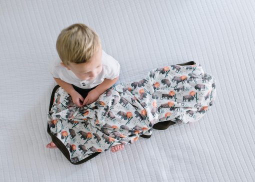 Manta de Tres Capas Estirable para Bebe Bison de Copper Pearl - Imagen 7