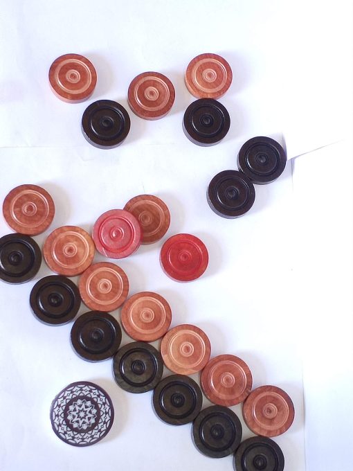 Tablero de Carrom AnNafi | 27-27 Pulgadas Tablero de Carrom de Madera con Monedas y Golpeador Gratis | Juego de Tablero Profesional para la Familia | Juegos de Tablero Divertidos | para Ninos, Amigos y Familia - Imagen 6