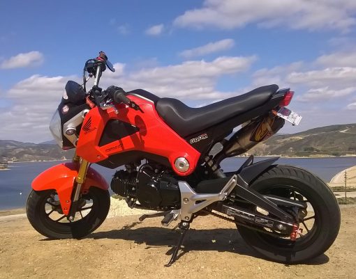 Juego de Reposapies de Aleacion de Aluminio de Alta Resistencia Mokuo para Motocicleta Set de Ensamble de Reposapies Lado Derecho Ajuste para Honda Grom MSX 125 SF 2013-2016 - Imagen 4