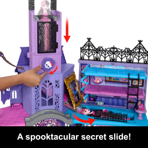 Casa de Munecas Monster High, Set de Juego de la Escuela Secundaria Embrujada con 7 areas de Juego y mas de 35 Piezas para Contar Historias Incluyendo Muebles y Accesorios - Imagen 3