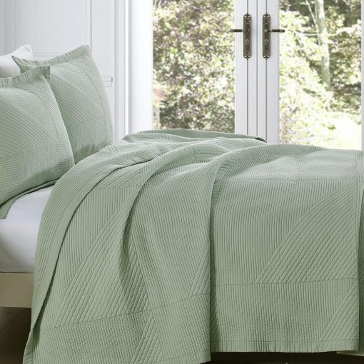 Edredon King Size PERHOM - Juego de edredon King, 100% algodon, lujoso juego de edredon de rayas verdes solidas, colcha de cama ligera para cama King con 2 fundas de almohada, juego de cama de temporada completa, 3 piezas