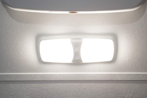 Luces LED para Interiores de RV Lumitronics - Luz Calida Suave y Acogedora - Lampara de Techo para Interiores de Caravanas 12 Voltios con Interruptor de 3 Vias para Iluminacion de RV (Paquete de 4) - Imagen 8