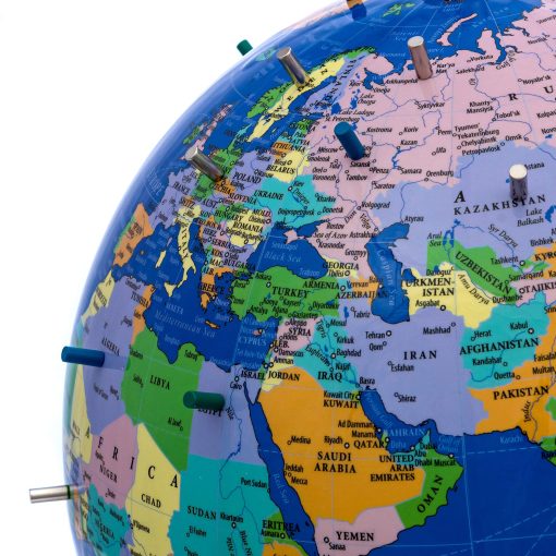 Globo Magnetico del Mundo, Esfera Magnetica de 10" de Pie para Escritorio u Oficina, Globo de Geografia Perfecto con Soporte para Decoracion del Hogar y Educacion - Bullseye Office (Azul) - Imagen 9