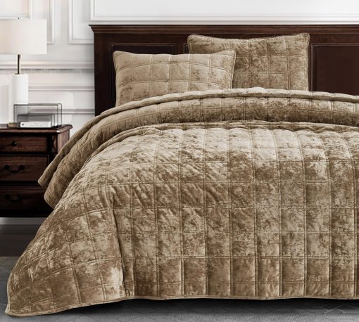 Chezmoi Collection Piers Juego de Edredon de Terciopelo Tan Oversized King, Set de 3 Piezas, Colcha de Terciopelo Desgastado, Ligero, para Todas las Estaciones - Reverso de Microfibra Cepillada con Doble Costura Cuadrada