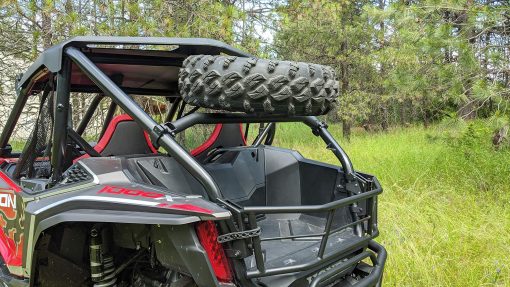 Porta llanta de repuesto de doble abrazadera Aprove para Honda Talon 1000X / 1000R (2019+) - Negro - Incluidos 4 tuercas de rueda - Se adapta a una llanta de hasta 32" - Imagen 6