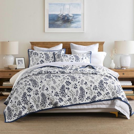 Juego de Edredon Mescore King, Edredon Floral 100% de Algodon Acolchado para Cama King, Juego de Ropa de Cama de Tamano King, Ligero y Reversible, para Cama King, Todas las Estaciones, Azul Marino 3 Piezas - Imagen 2