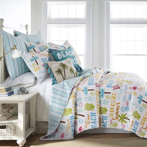 Juego de edredon homthreads by Levtex Home - Beach Days - Edredon King (106x92 pulg.) + Dos fundas de almohada King (36x20 pulg.) - Tematica playera - Azul, amarillo, verde, marron y rosa - Reversible - Tela de algodon