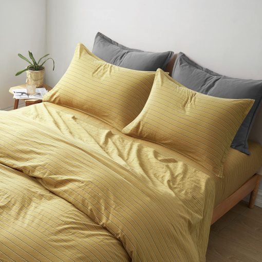 Juego de sabana ajustada de algodon lavado a rayas retro Eikei estilo moderno de mediados de siglo en tono mostaza suave look arrugado cama a juego a rayas relajado (Amarillo mostaza, King) - Imagen 6