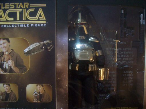 Figura de accion del Comandante Cylon de Batalla Estelar Galactica Clasica de Oro de 12 pulgadas a escala 1:6 - Imagen 3