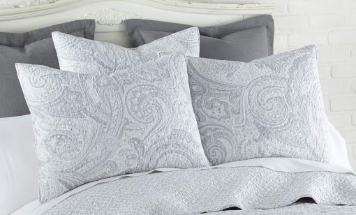 Juego de edredon Levtex Home - Gris de abeto - Edredon King/Cal King (106 x 92 pulg.) + Dos fundas de almohada King (36 x 20 in.) - Patron paisley en tonos de gris suave - Reversible - Algodon - Imagen 2