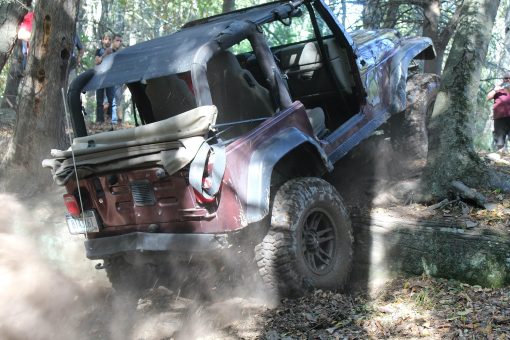 Toldo de Malla SPIDERWEBSHADE Compatible con Jeep TJ (1997-2006) Hecho en EE. UU. Toldo de Malla Cubierta Solar Cubierta Solar Accesorio Jeep (Negro) - Imagen 2