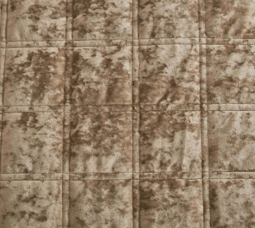 Chezmoi Collection Piers Juego de Edredon de Terciopelo Tan Oversized King, Set de 3 Piezas, Colcha de Terciopelo Desgastado, Ligero, para Todas las Estaciones - Reverso de Microfibra Cepillada con Doble Costura Cuadrada - Imagen 4