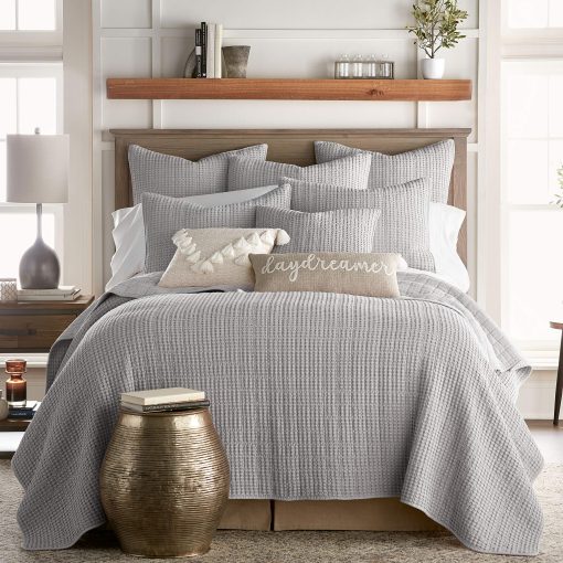 Levtex Home - Mills Waffle - Juego de colcha Full/Queen - Gris Algodon con textura en waffle - Tamano de colcha (88 x 92 pulg.), Tamano de funda de almohada (26 x 20 pulg.)