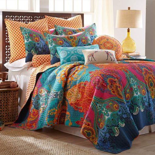 Set de colcha Levtex Home - Mackenzie - King/Cal King (106x92 pulg.) + Dos fundas de almohada King (36x20 pulg.) - Bohemio - Azul, Naranja, Amarillo, Verde - Reversible - Algodon
