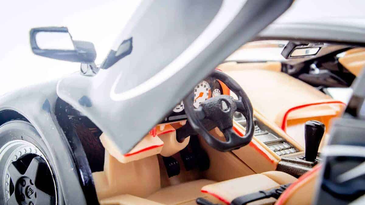 Vehículo Lamborghini Diablo SV de Maisto a Escala 1:18, - Imagen 3