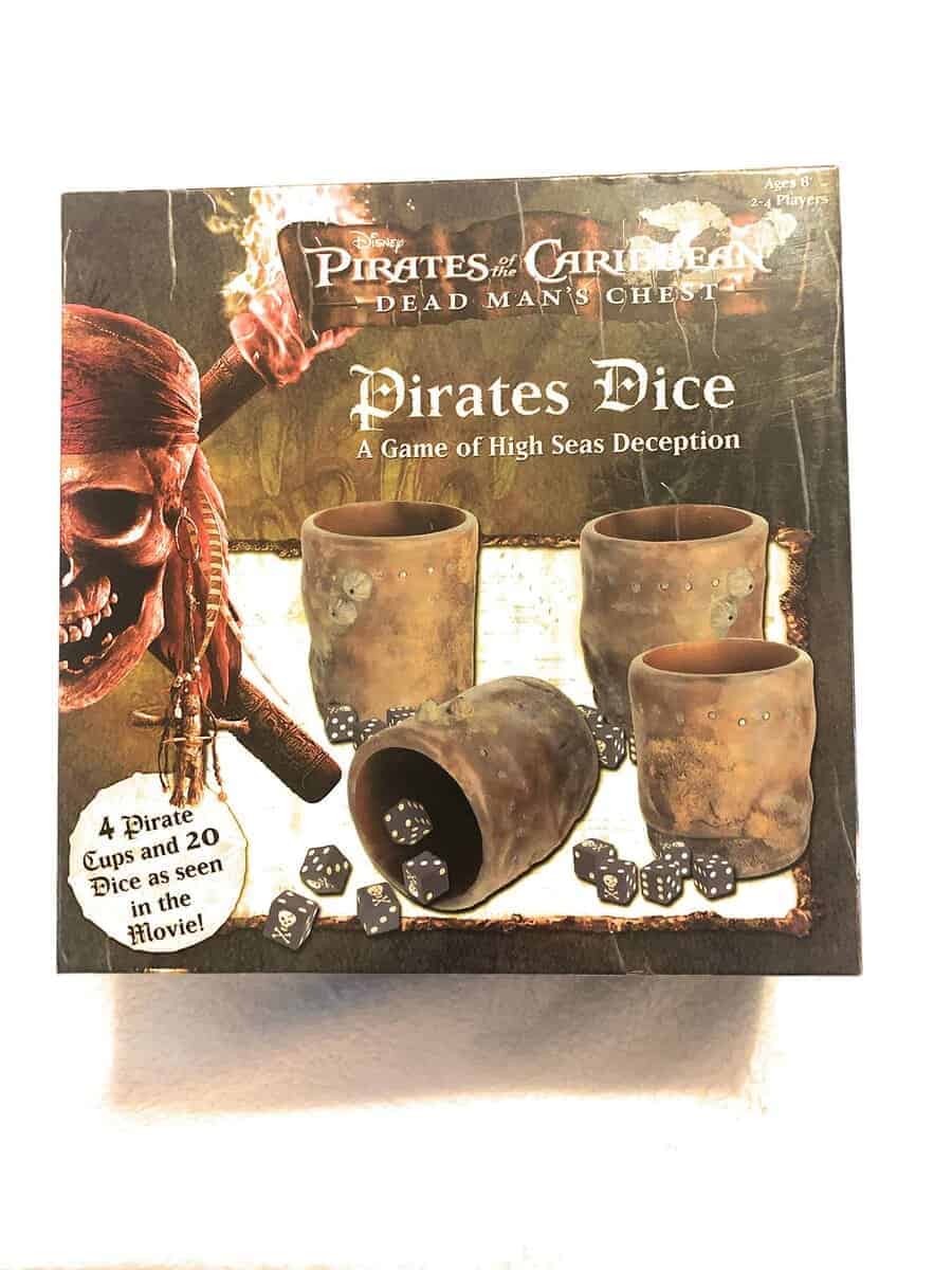 Pirates of the Caribbean Pirates Dice: Un juego de engaño