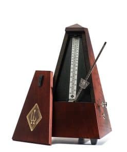 Metrónomo de madera Wittner con campana 811M acabado caoba
