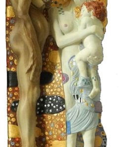 Estatua de Klimt - Tres Edades de la Mujer