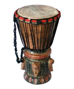 NOVICA Tambor Djembe de Madera Tallada a Mano con Piel de