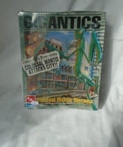 Kit de modelo de diorama de la Mantis Colosal Gigantica