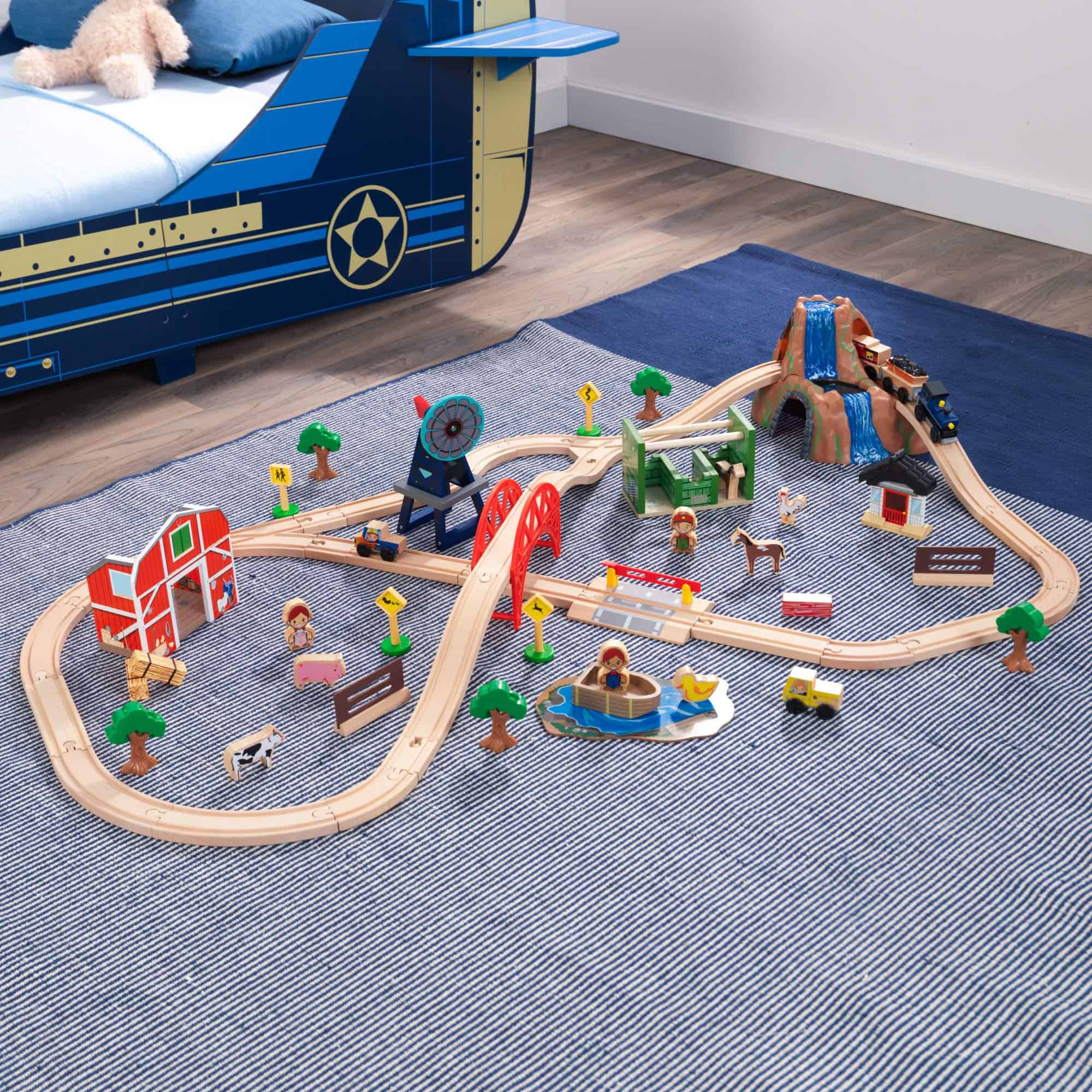 KidKraft Juego de Tren Rural de Madera con 75 Piezas, Set - Imagen 4
