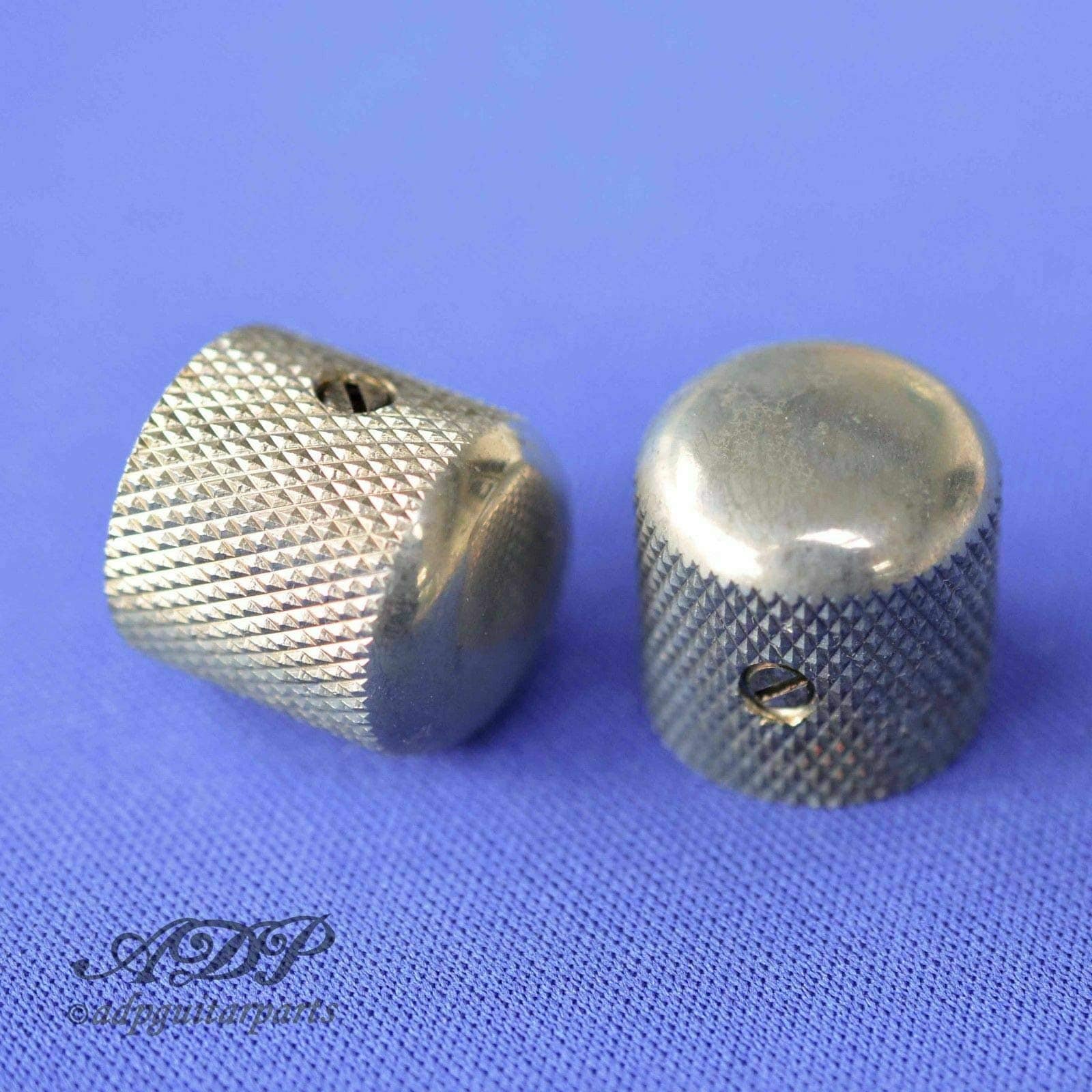 Soporte de mástil Allparts AP-0626-002 para guitarra