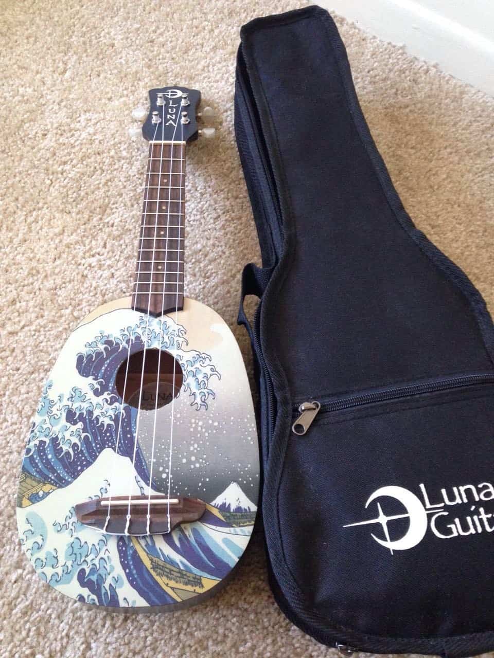 Ukulele Soprano Luna Artistic Series Great Wave
