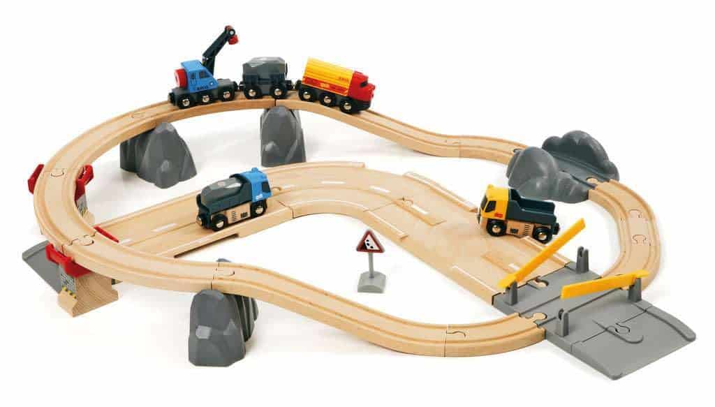 BRIO World 33210 - Set de Carga Ferroviaria y Terrestre - - Imagen 4