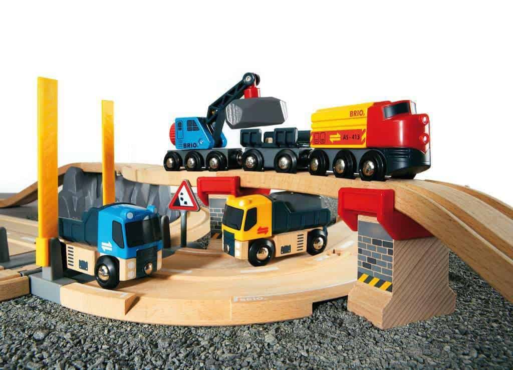 BRIO World 33210 - Set de Carga Ferroviaria y Terrestre - - Imagen 6