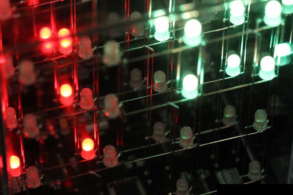 HypnoCube 4 Cube, Escultura de Luz Animada - Imagen 7