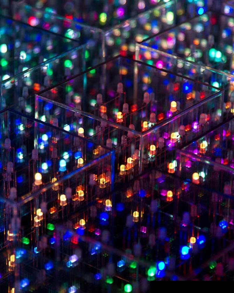 HypnoCube 4 Cube, Escultura de Luz Animada - Imagen 5