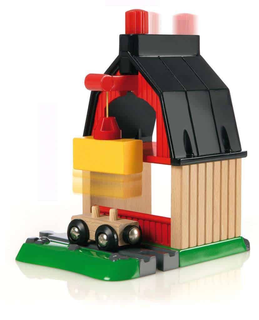 BRIO 33719 Farm Railway Playset - Juego de Trenes - Imagen 7