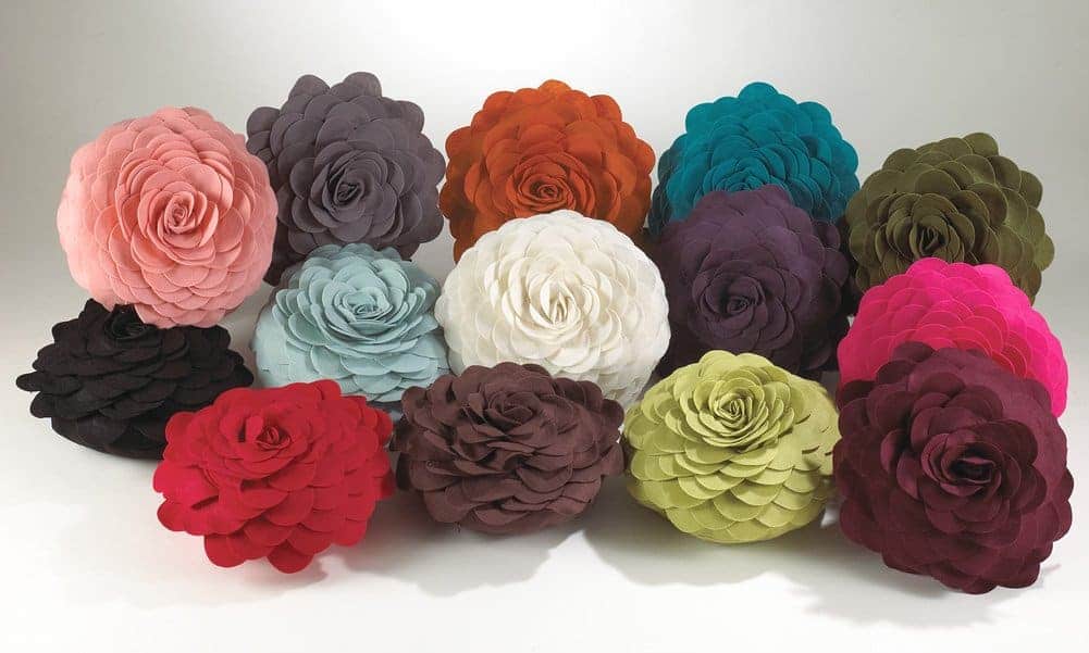 Almohada Decorativa Rellena Eva's Flower Garden de Fennco - Imagen 3