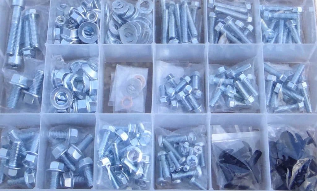 Kit de Pernos Specbolt de 250 piezas para Suzuki LT-R450 - Imagen 3
