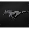 Placa de matrícula de metal negro con Pony Mustang en negro