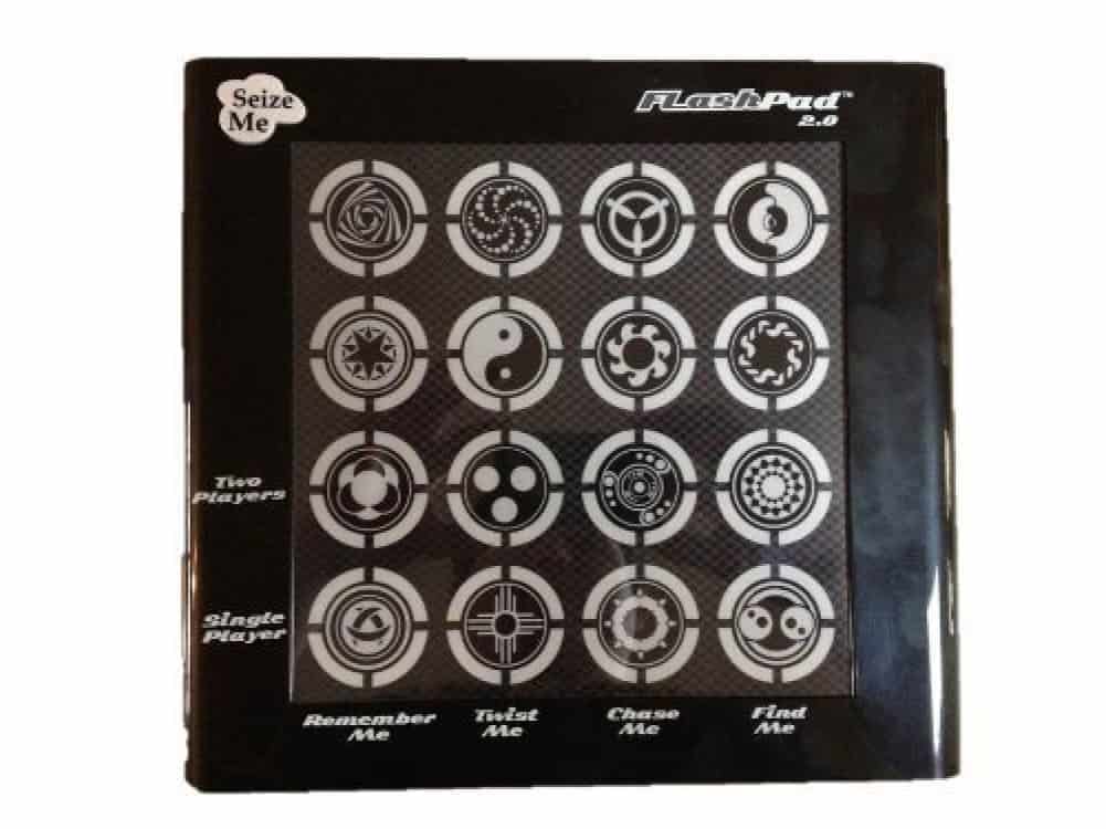 Flash Pad 2.0 - Sistema de Juego Electrónico de Mano