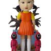 Estatua Coleccionable Bobblehead de Young-HEE 8� con