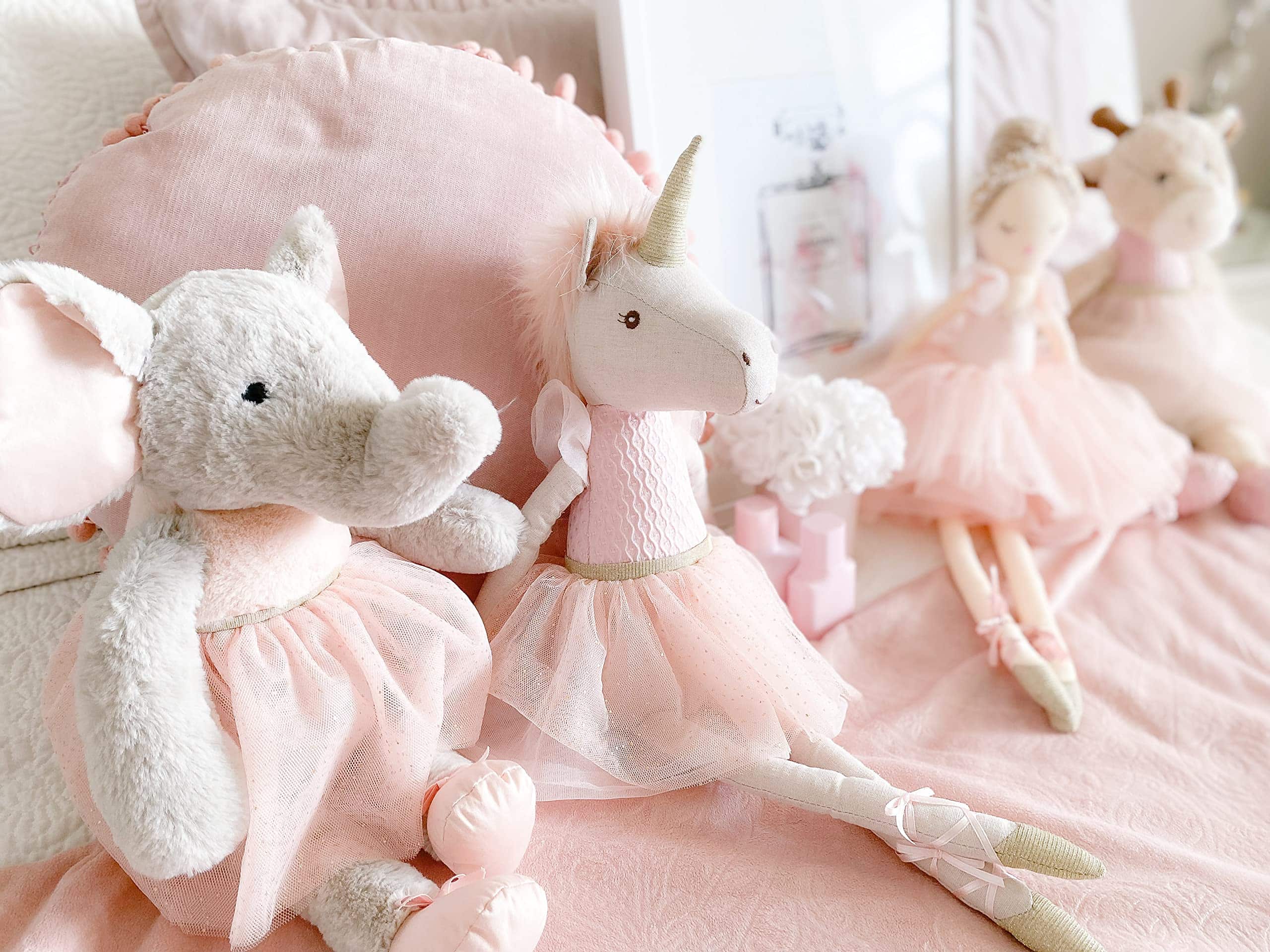 MON AMI Jolie The Unicorn Ballerina Princess Doll - 21", - Imagen 7