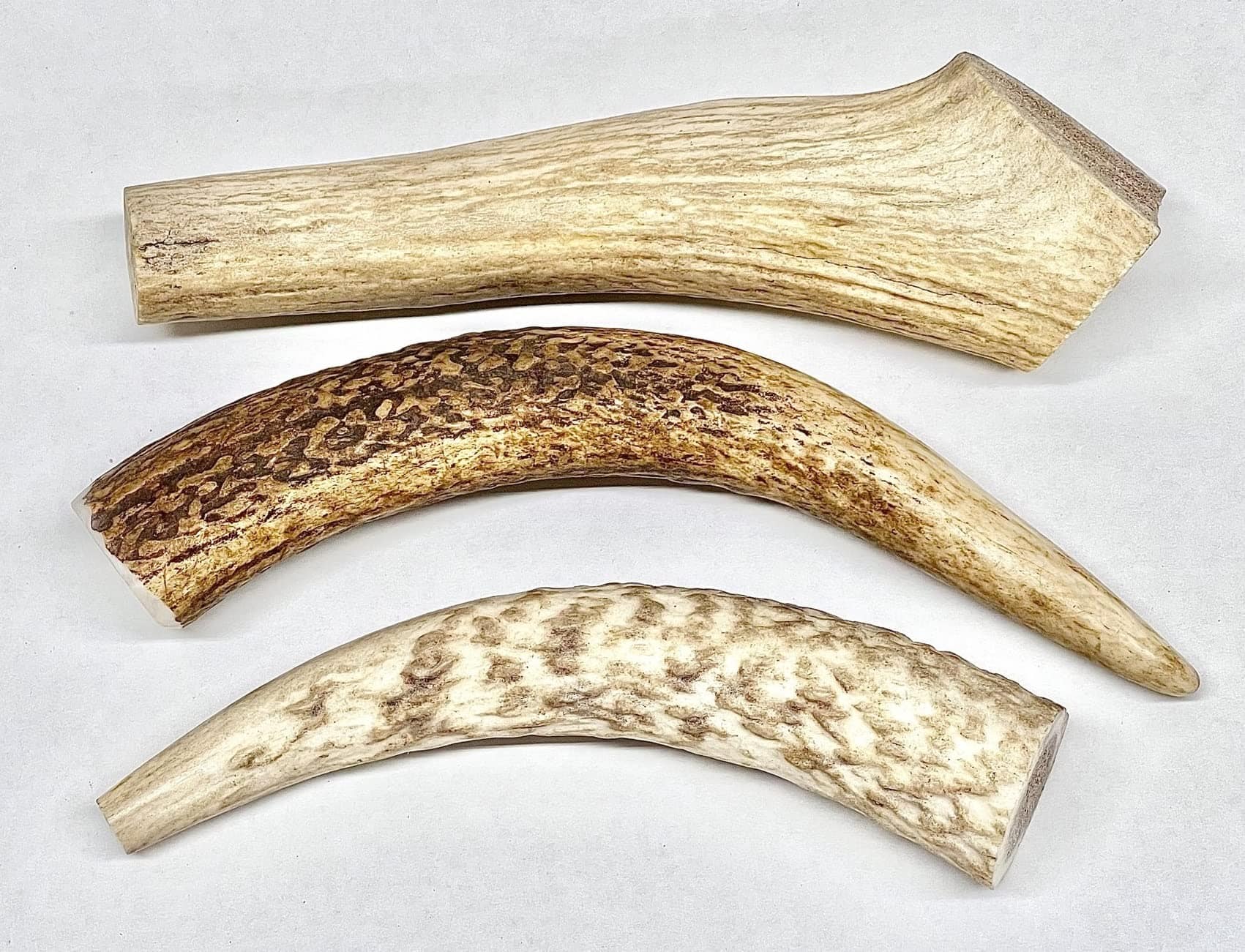 Cornamenta de Venado Premium para Perros Hearty Chews,