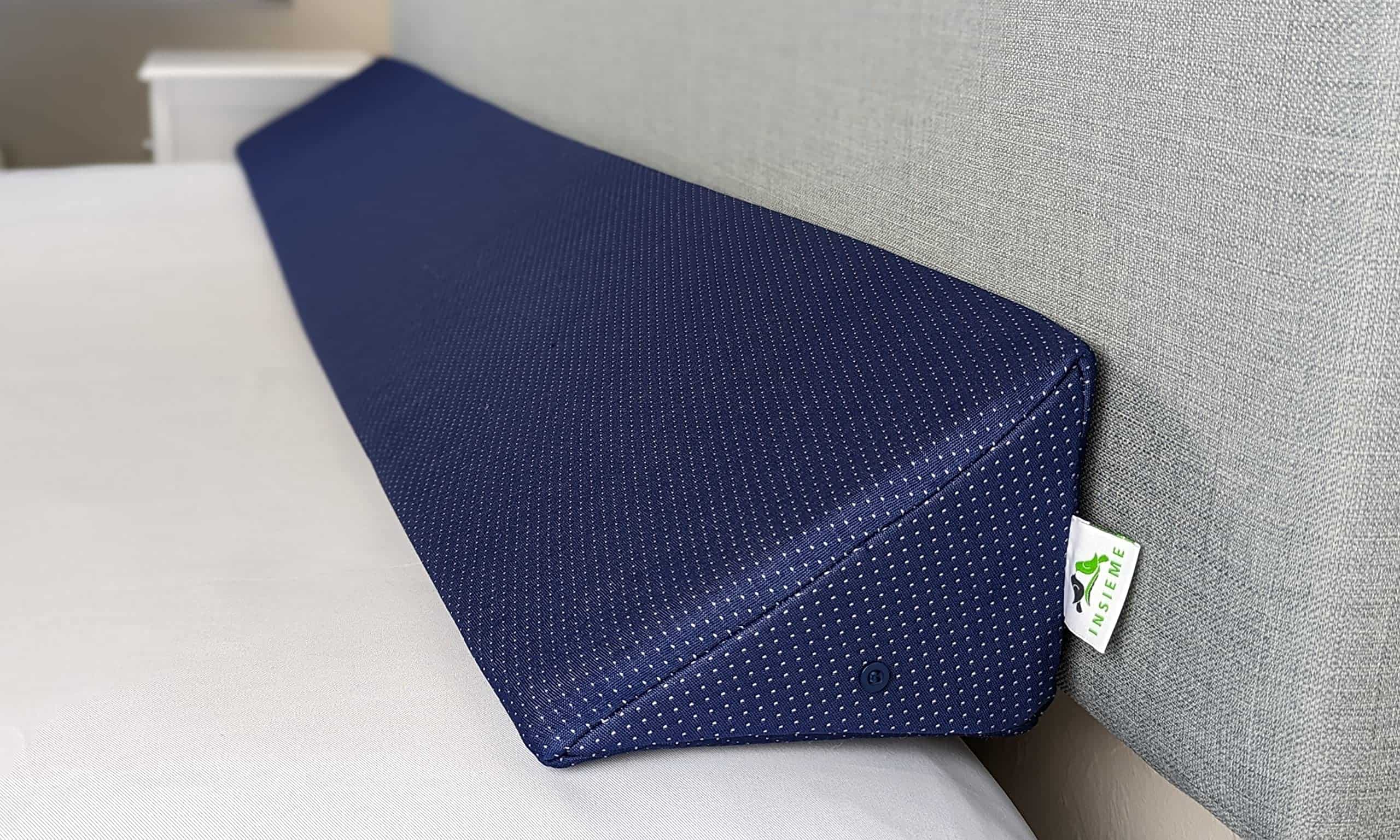 Almohada triangular de tamaño Queen Insieme (Azul) |