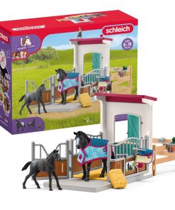 Schleich Horse Club - Set de Juego de Establo de 34 Piezas,