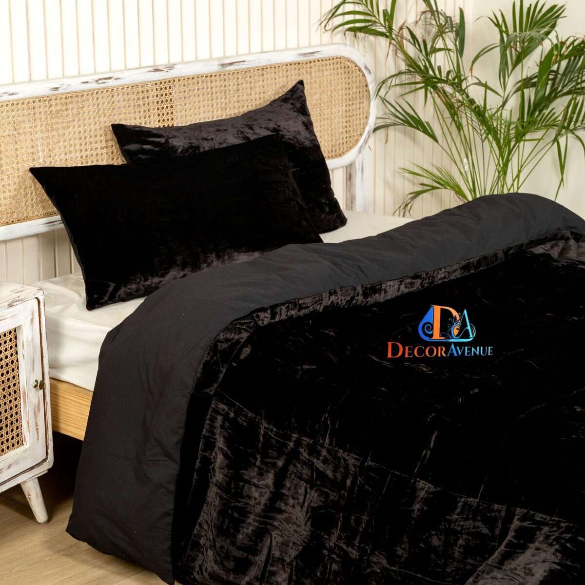 Funda de Edredón de Terciopelo Ultra-Luxe de DecorAvenue, - Imagen 6