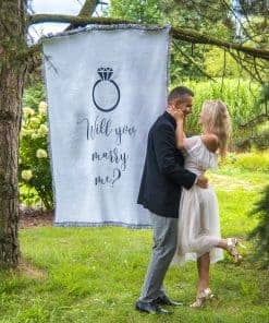 Manta Tejida Suave de ¿Te Casarías Conmigo?, Propuesta de